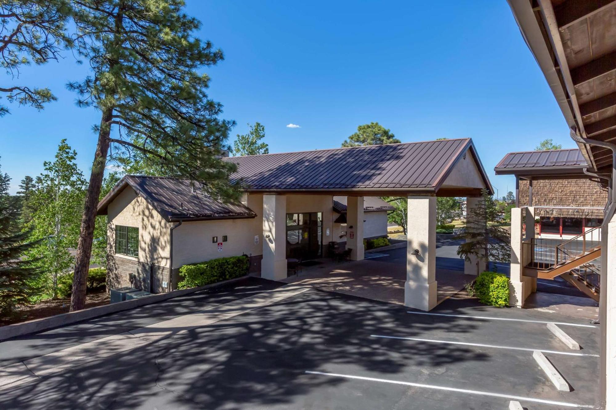 Best Western Paint Pony Lodge Шоу-Лоу Экстерьер фото