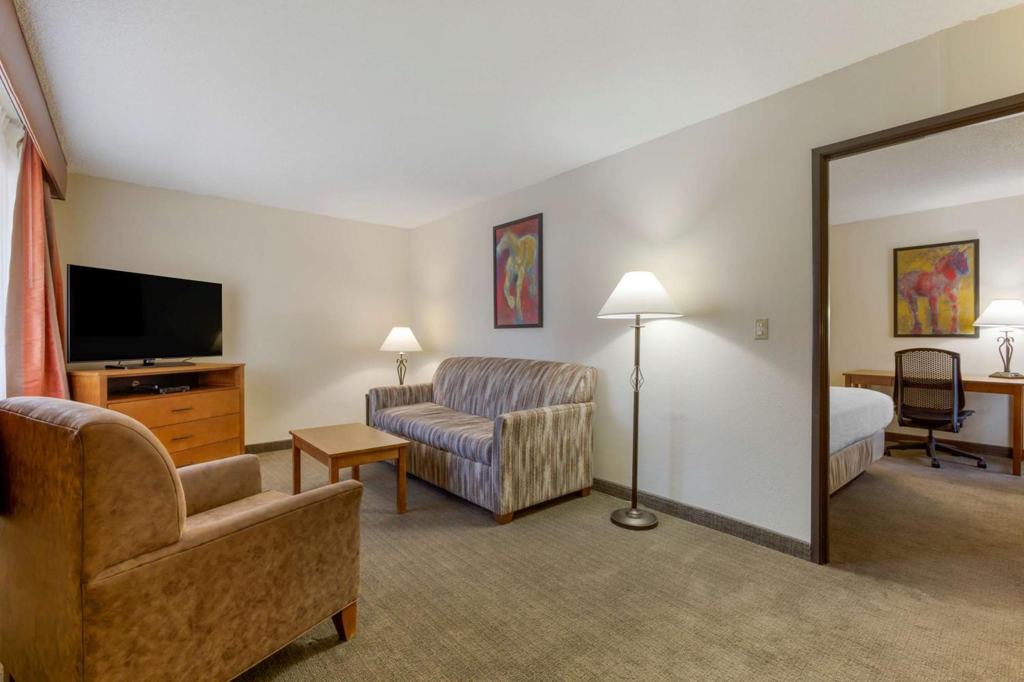 Best Western Paint Pony Lodge Шоу-Лоу Экстерьер фото