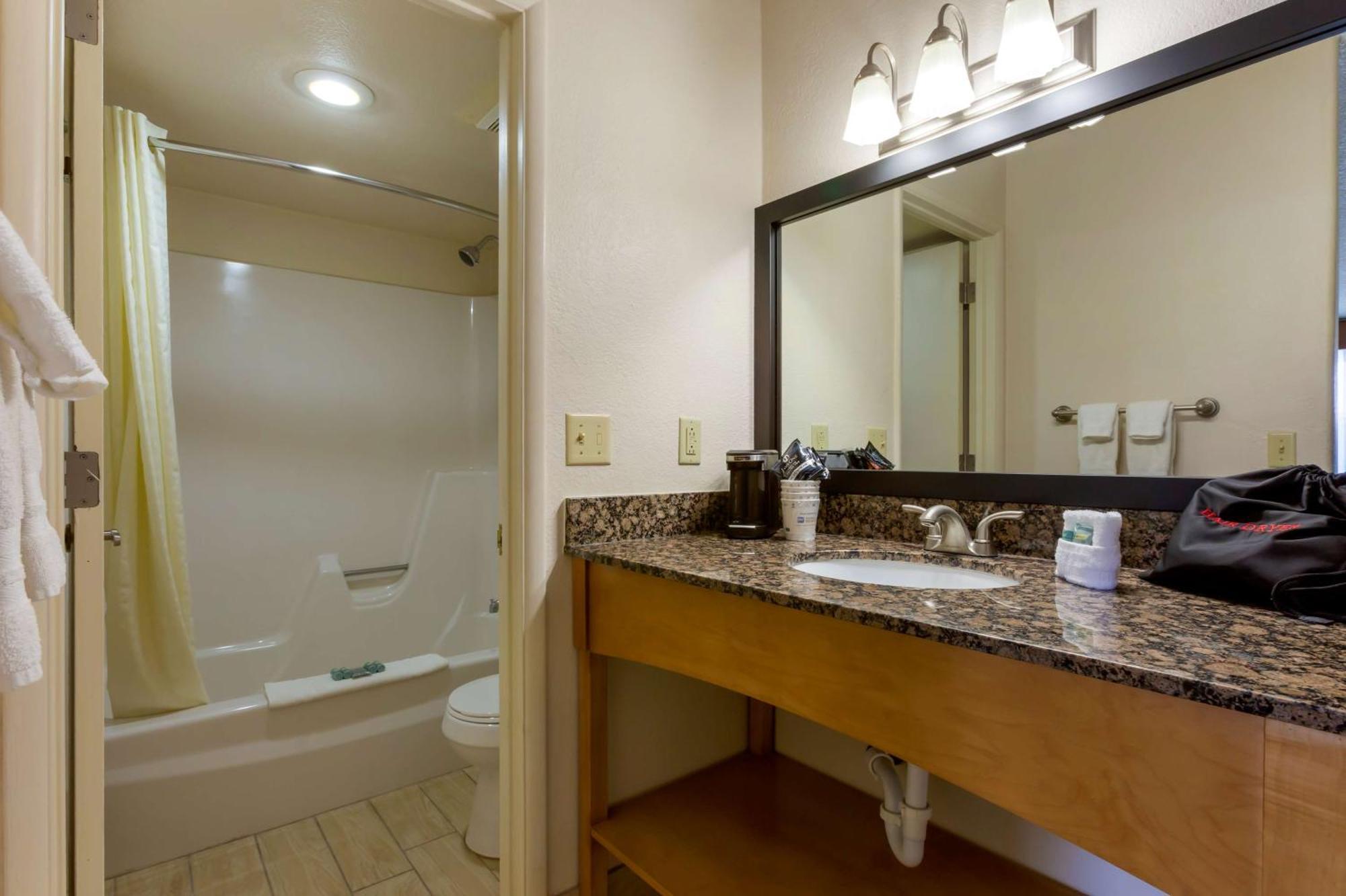 Best Western Paint Pony Lodge Шоу-Лоу Экстерьер фото